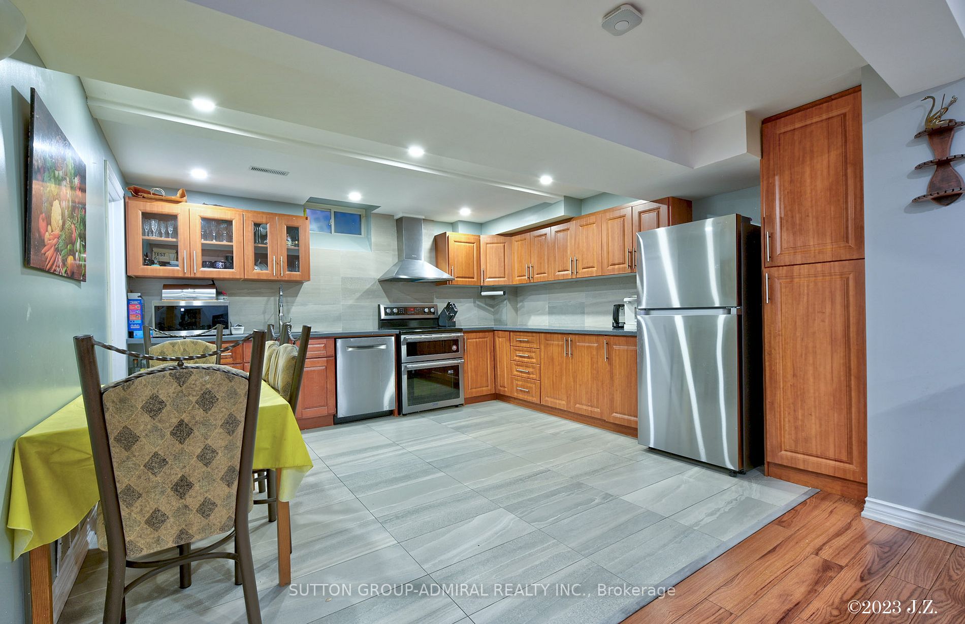 32 Daniel Bram Dr