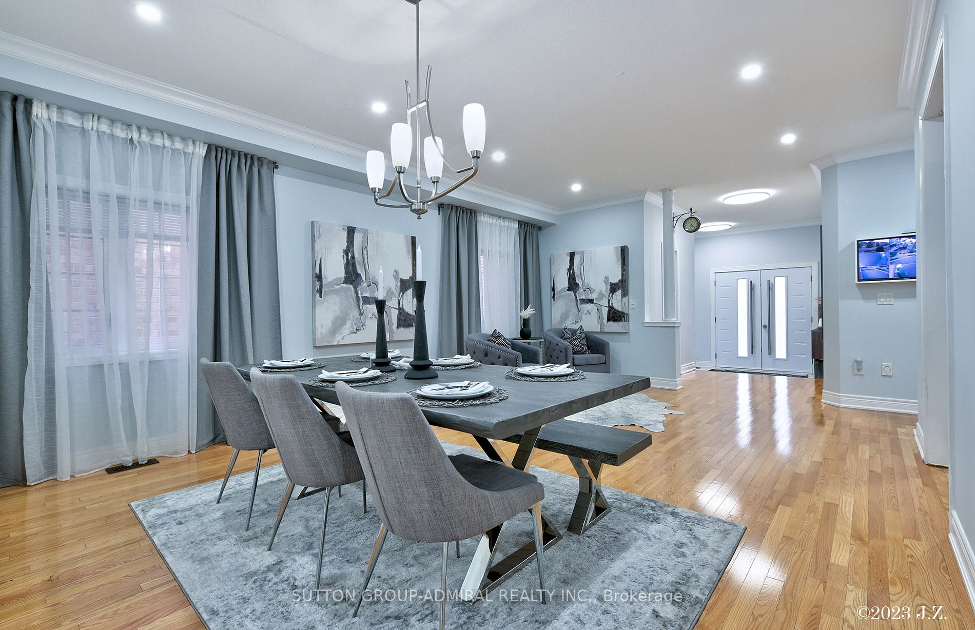 32 Daniel Bram Dr