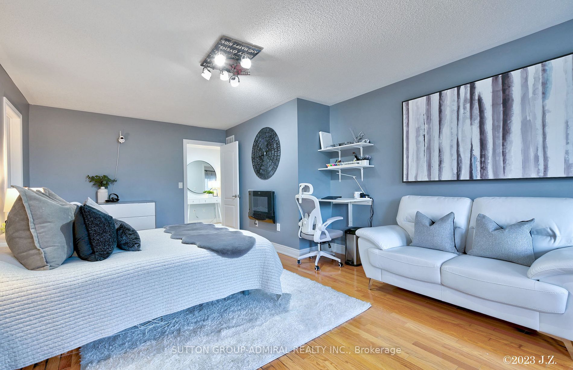 32 Daniel Bram Dr