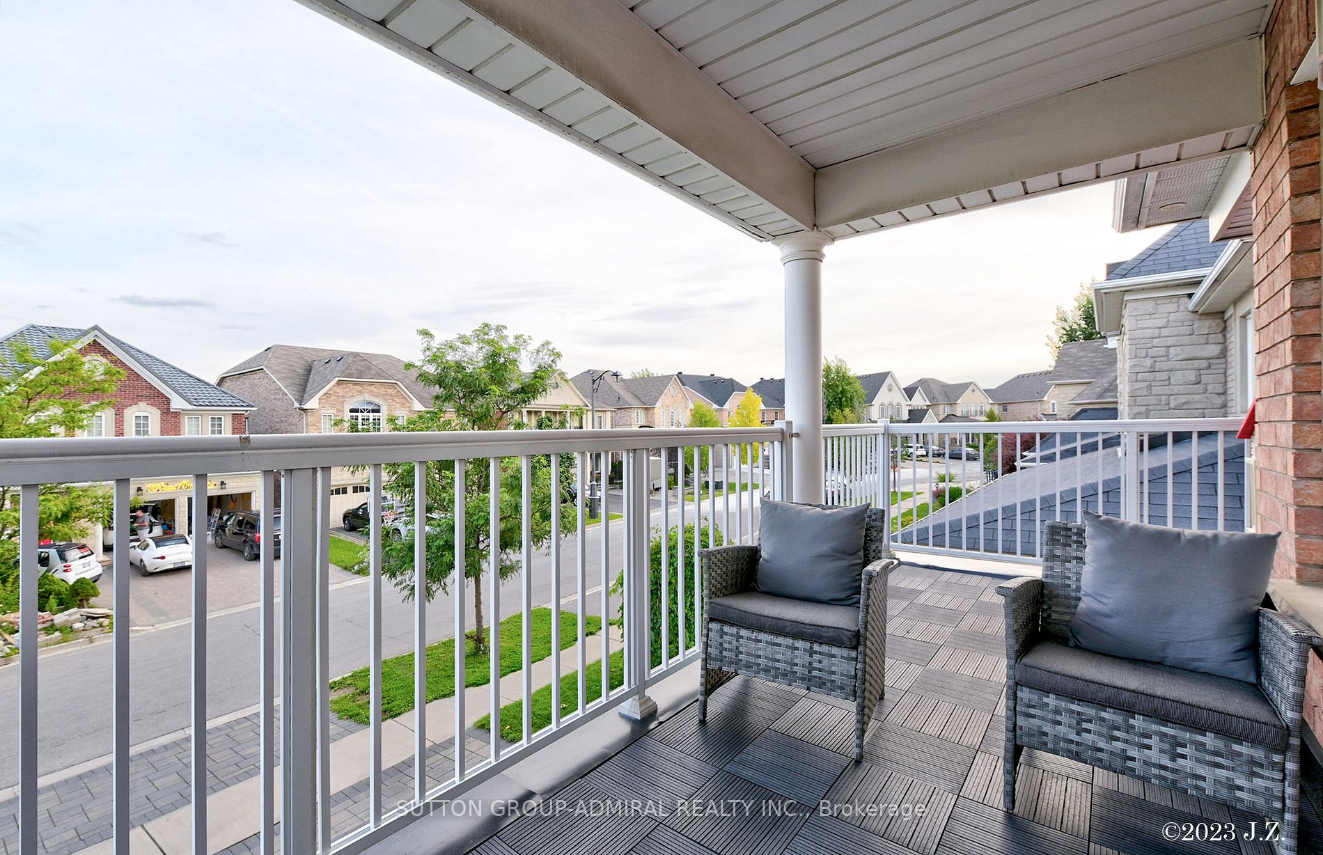 32 Daniel Bram Dr
