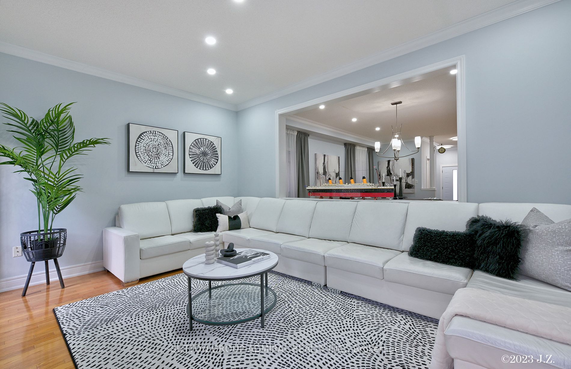 32 Daniel Bram Dr