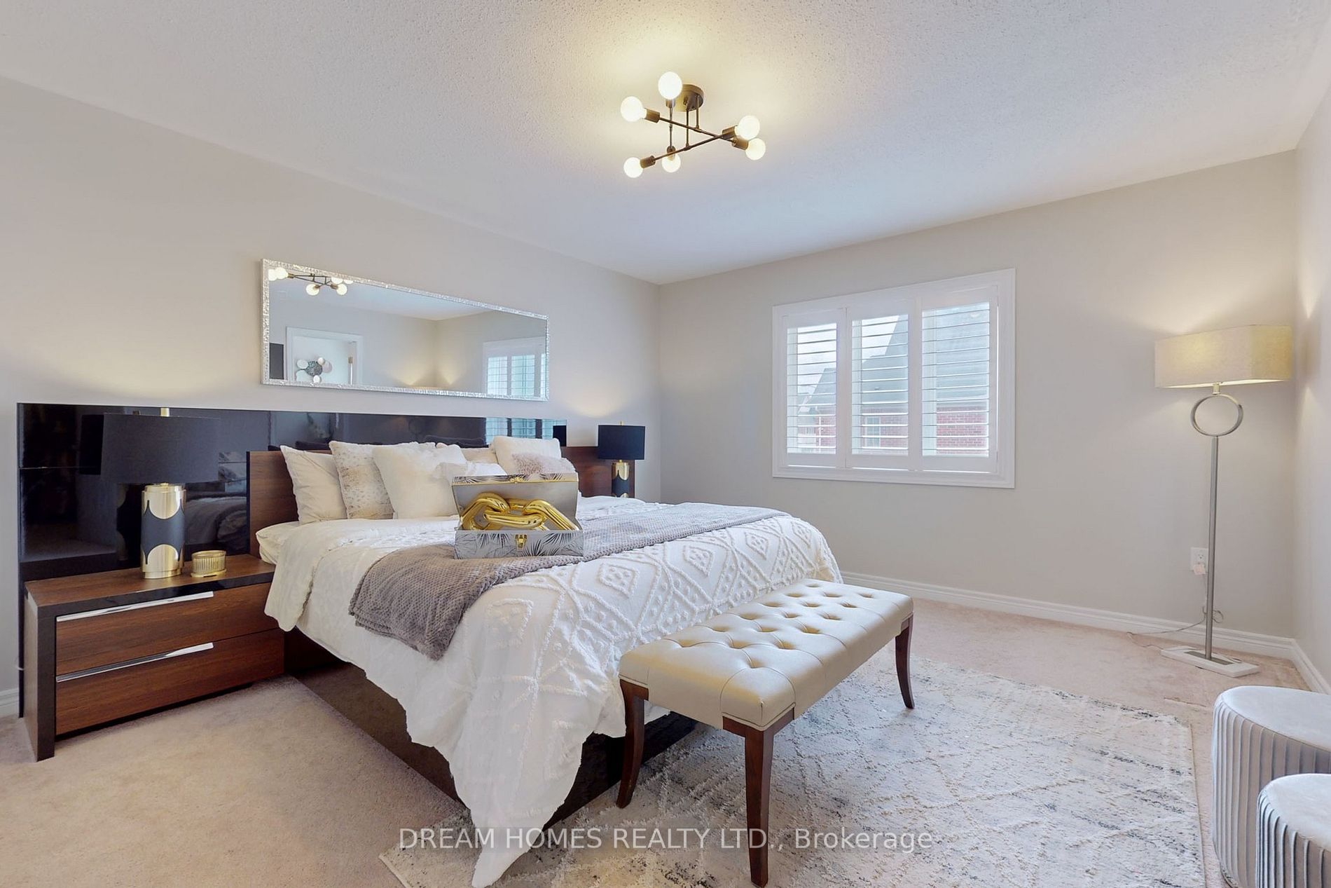 82 Betony Dr