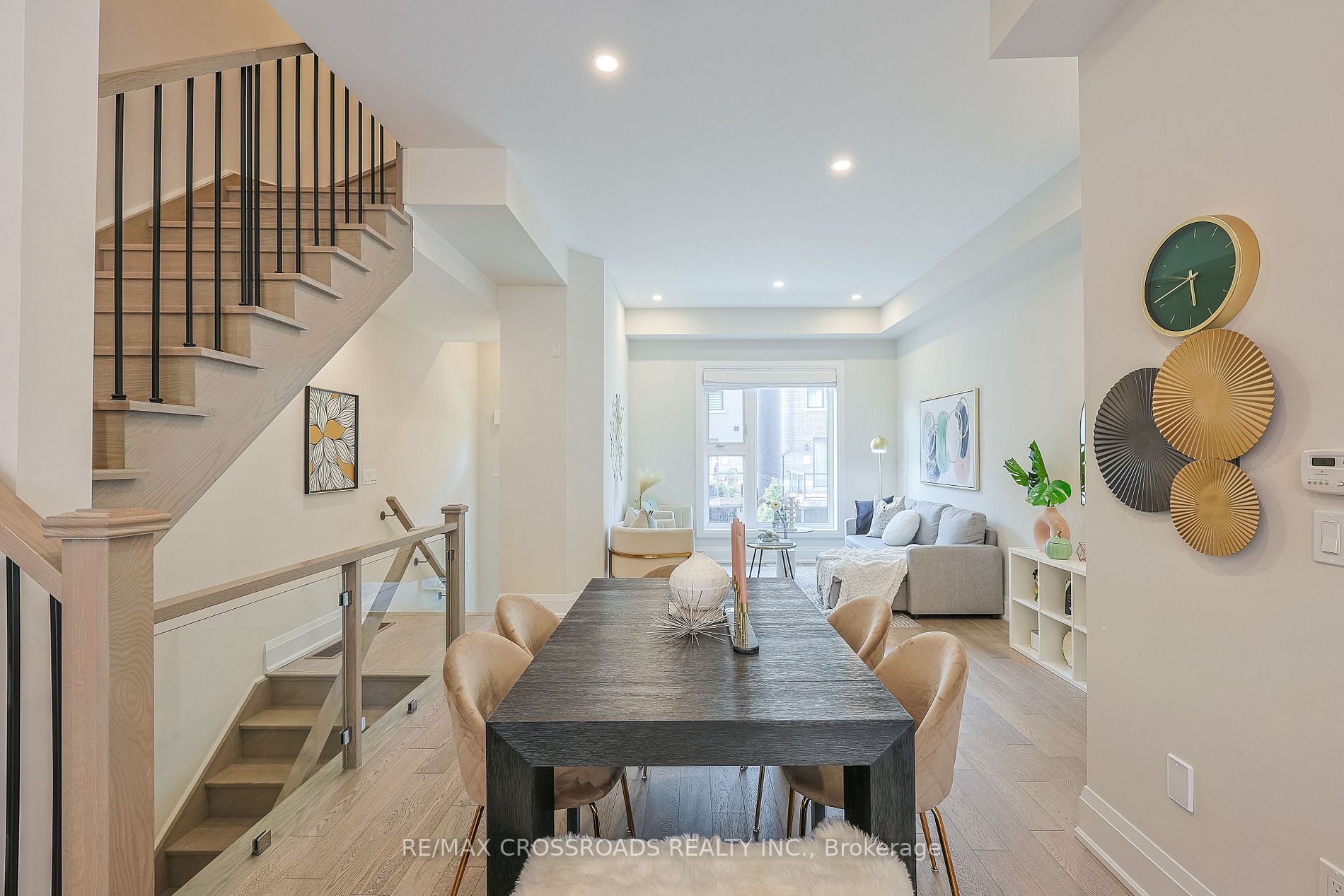 207 Smallwood Circ