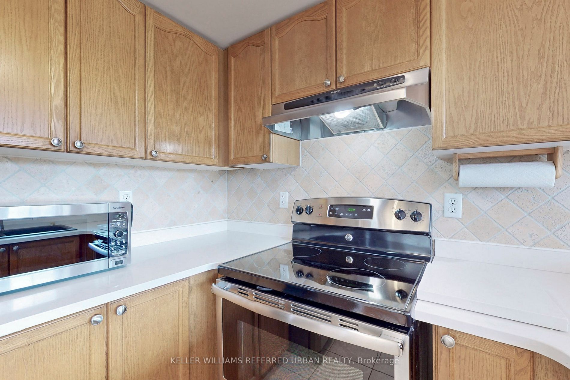 15 Cornell Meadows Avenue, #A206