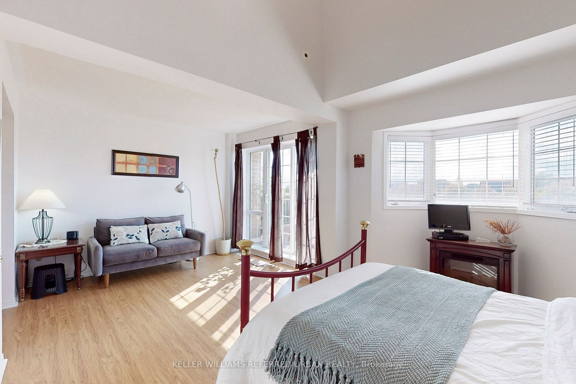 15 Cornell Meadows Avenue, #A206