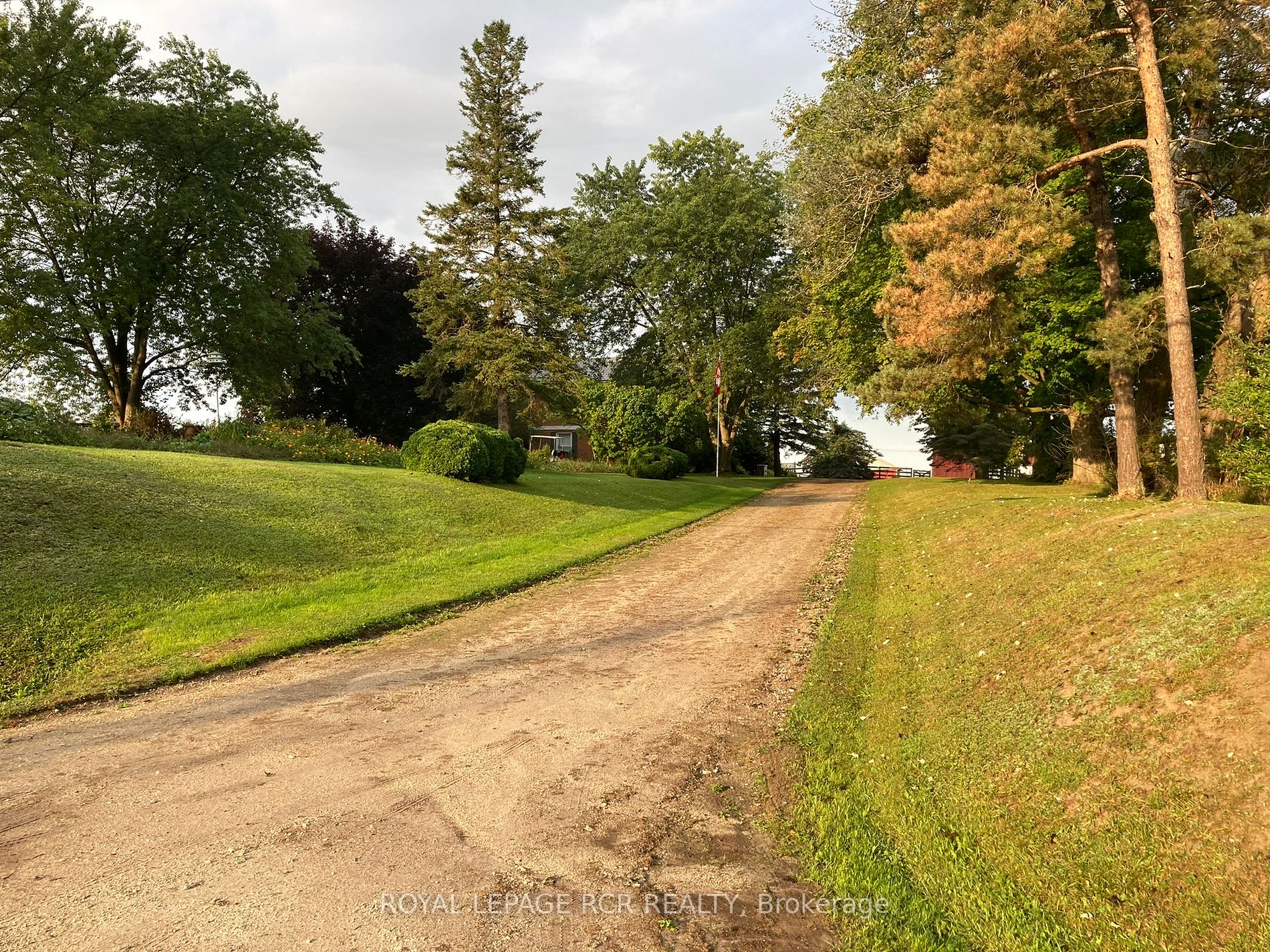 152 Leonard Rd