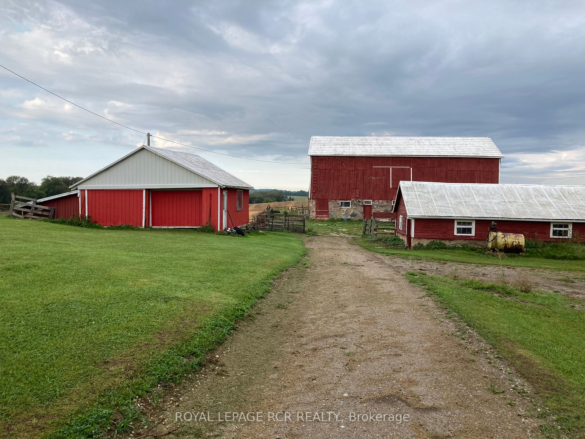 152 Leonard Rd