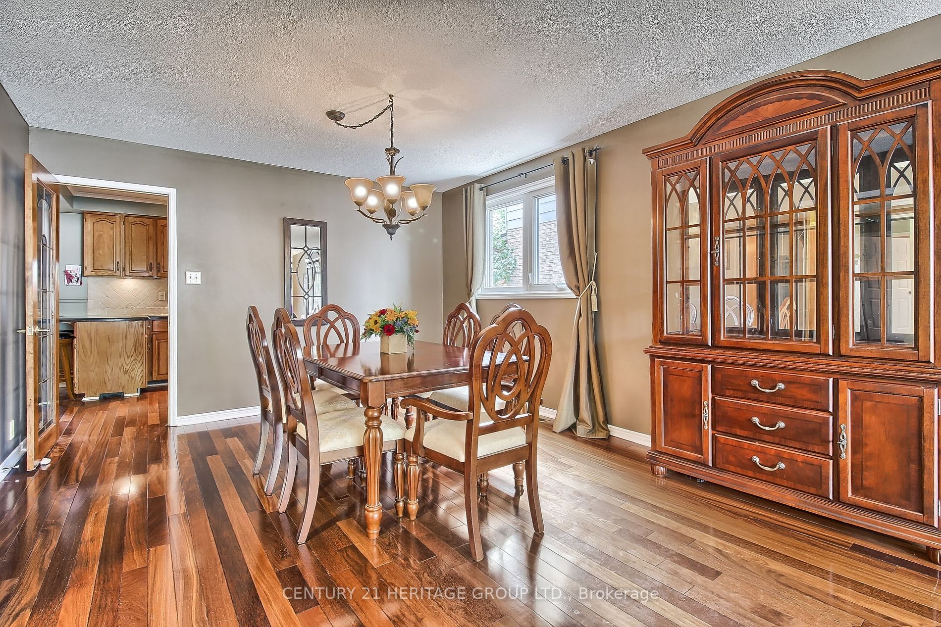 83 Imperial Cres