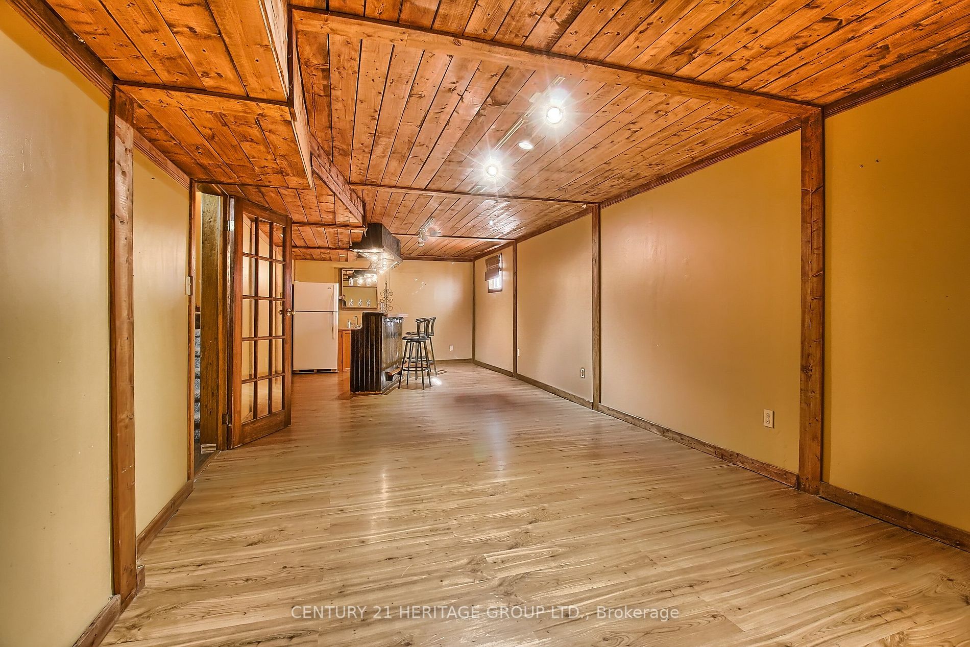 83 Imperial Cres