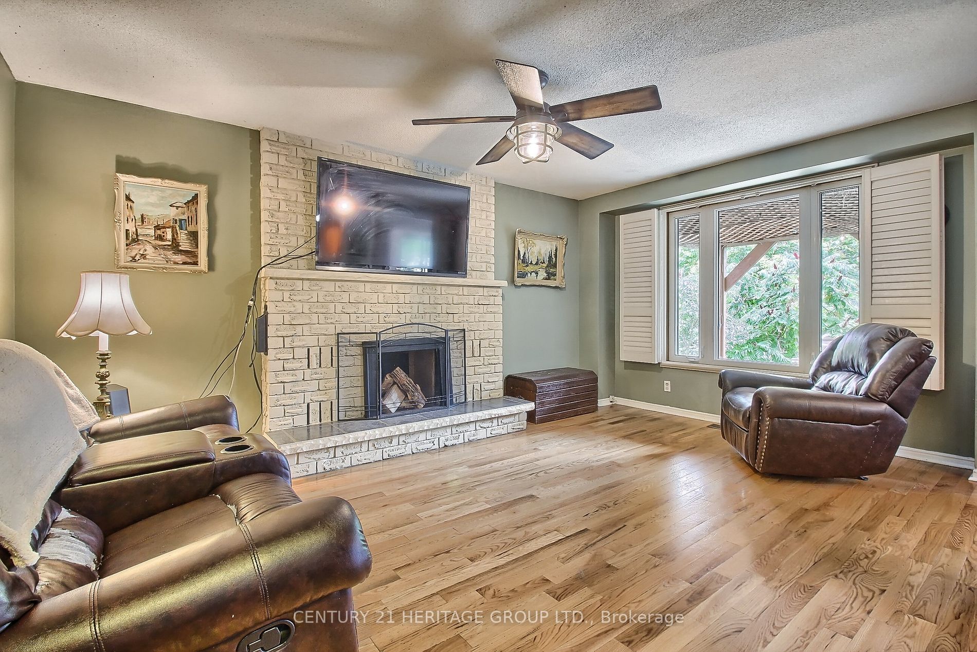 83 Imperial Cres