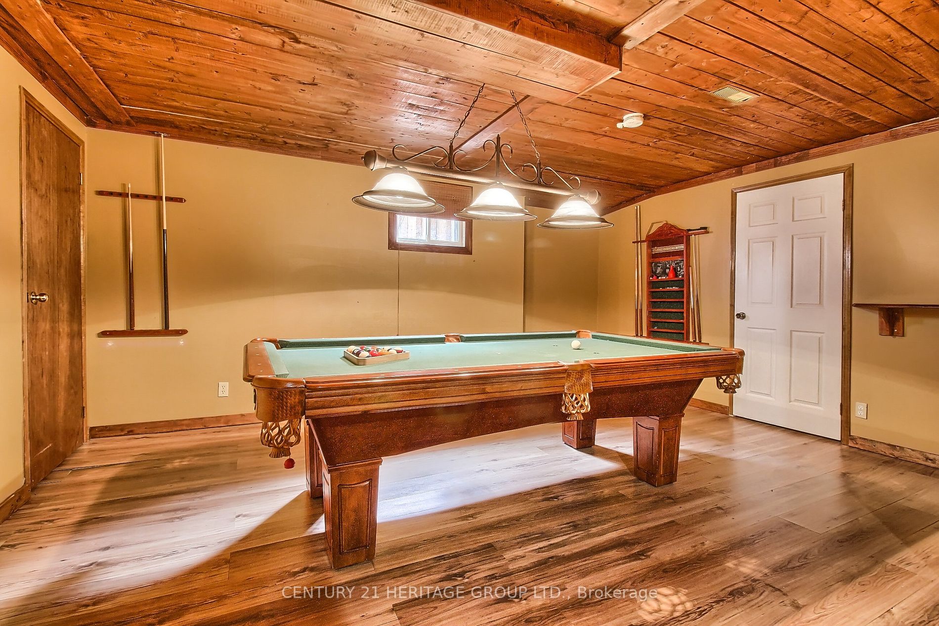 83 Imperial Cres