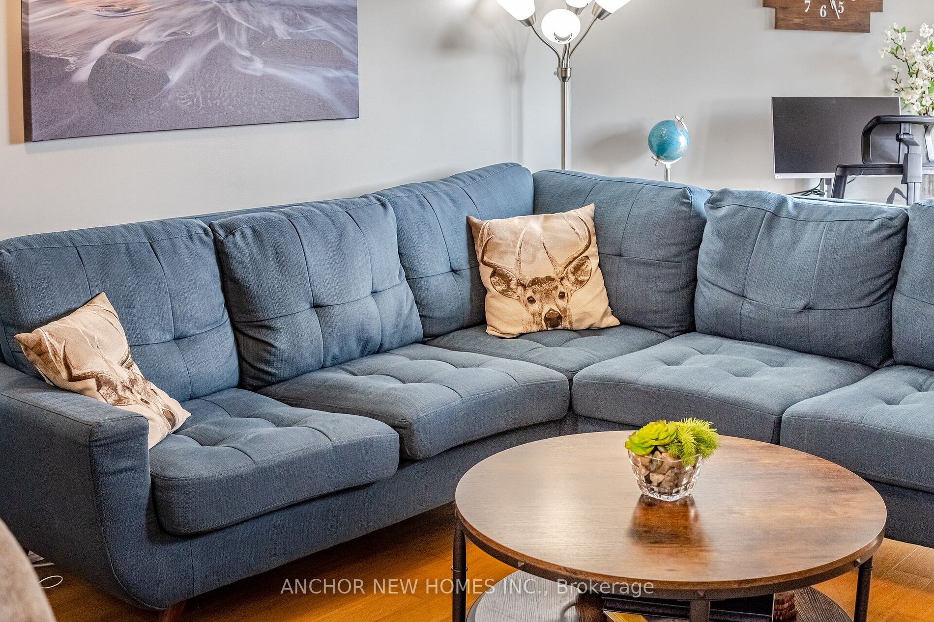 8 Maison Parc Crt, #305