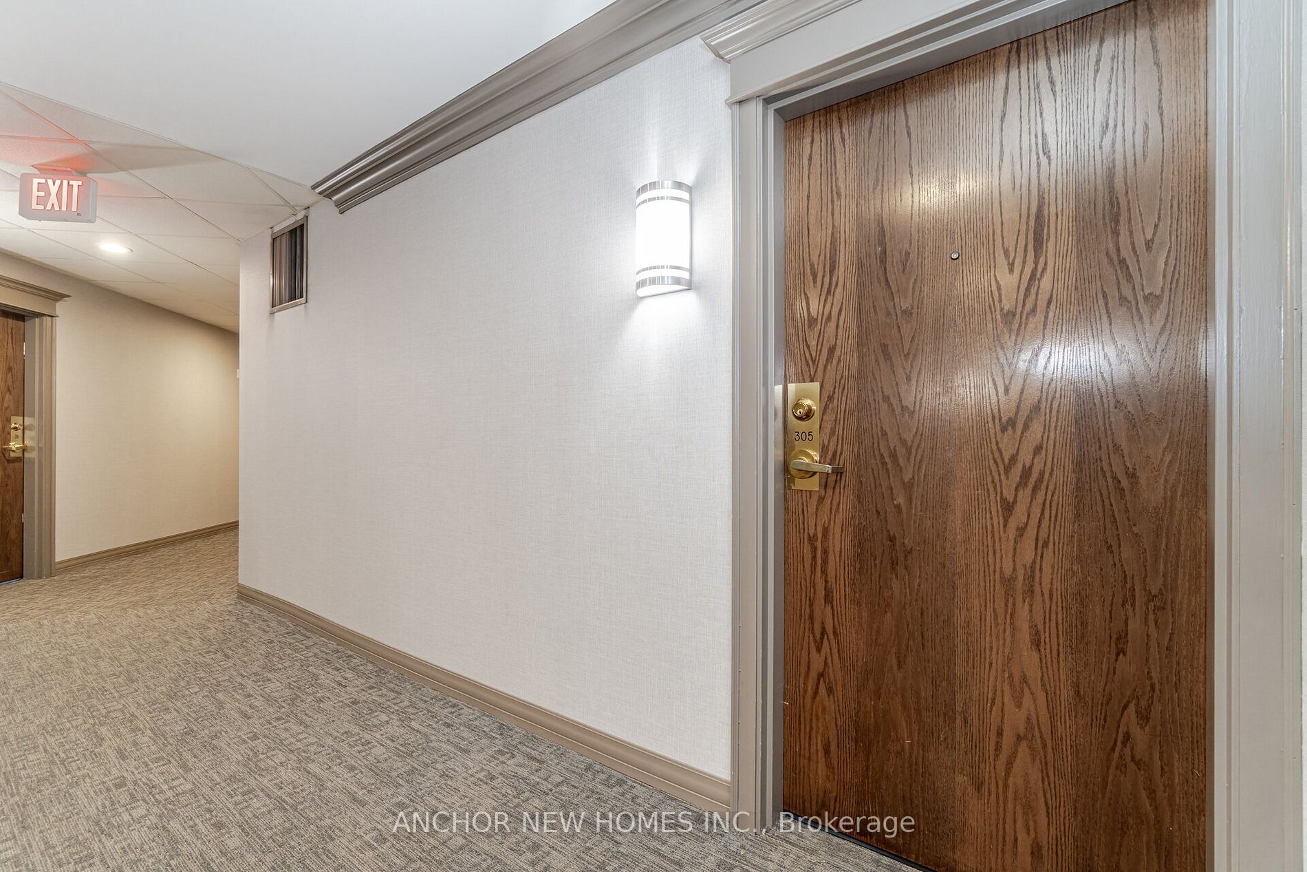 8 Maison Parc Crt, #305