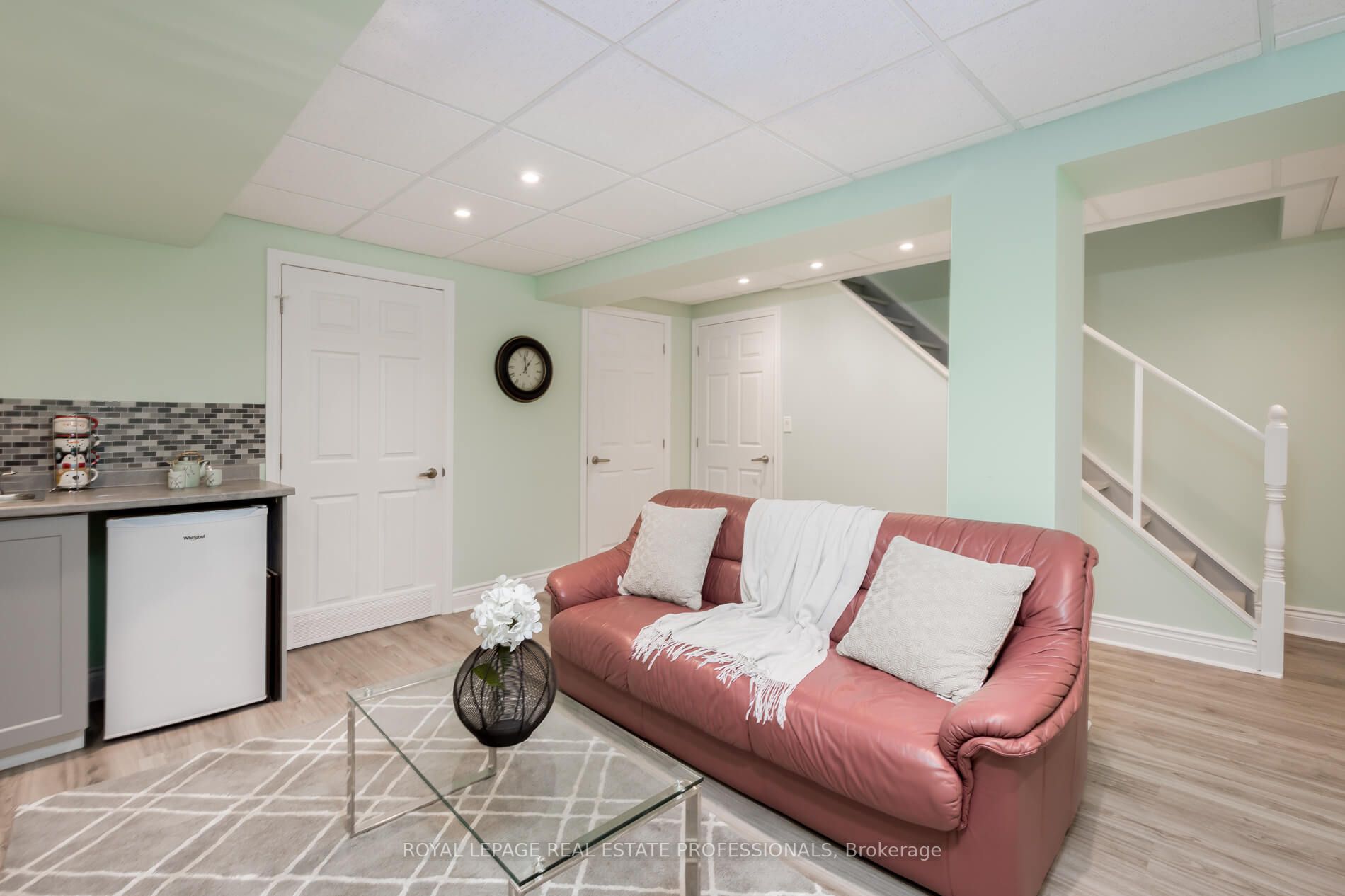 153 Davos Road