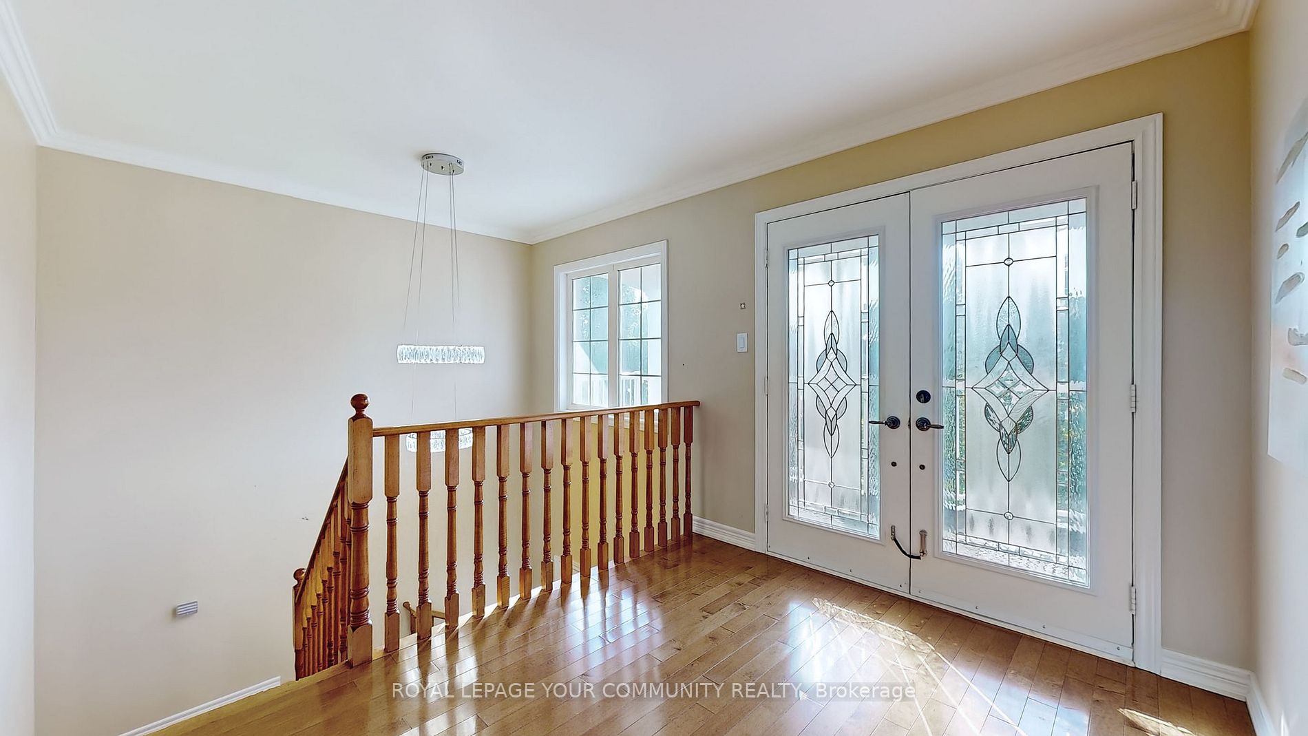 8 Candlewood Crt