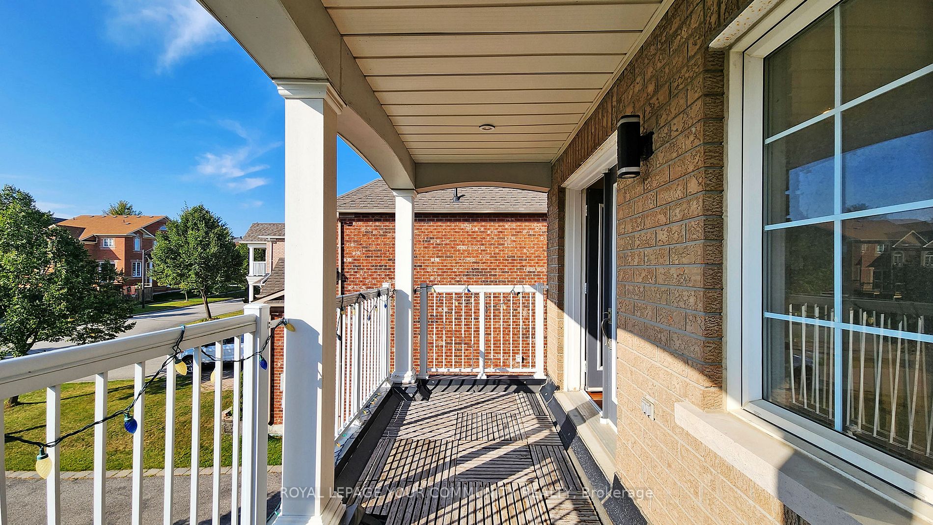 8 Candlewood Crt