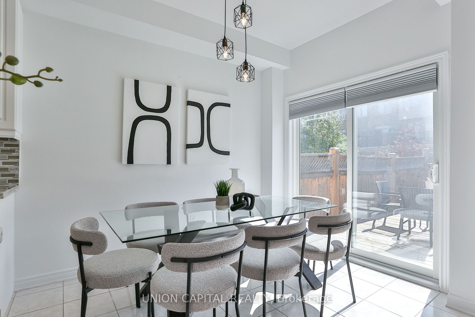 45 Fimco Cres