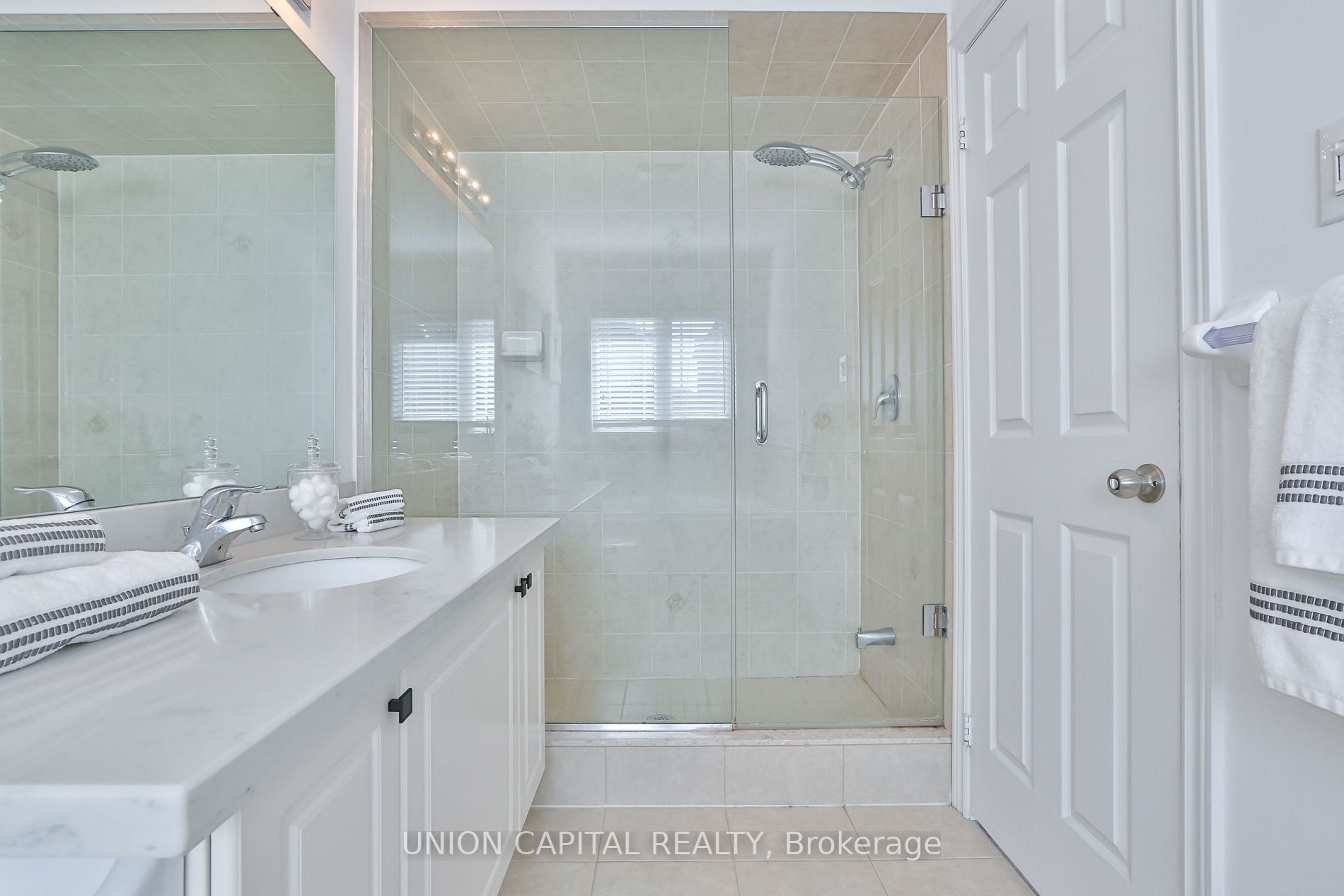 45 Fimco Cres