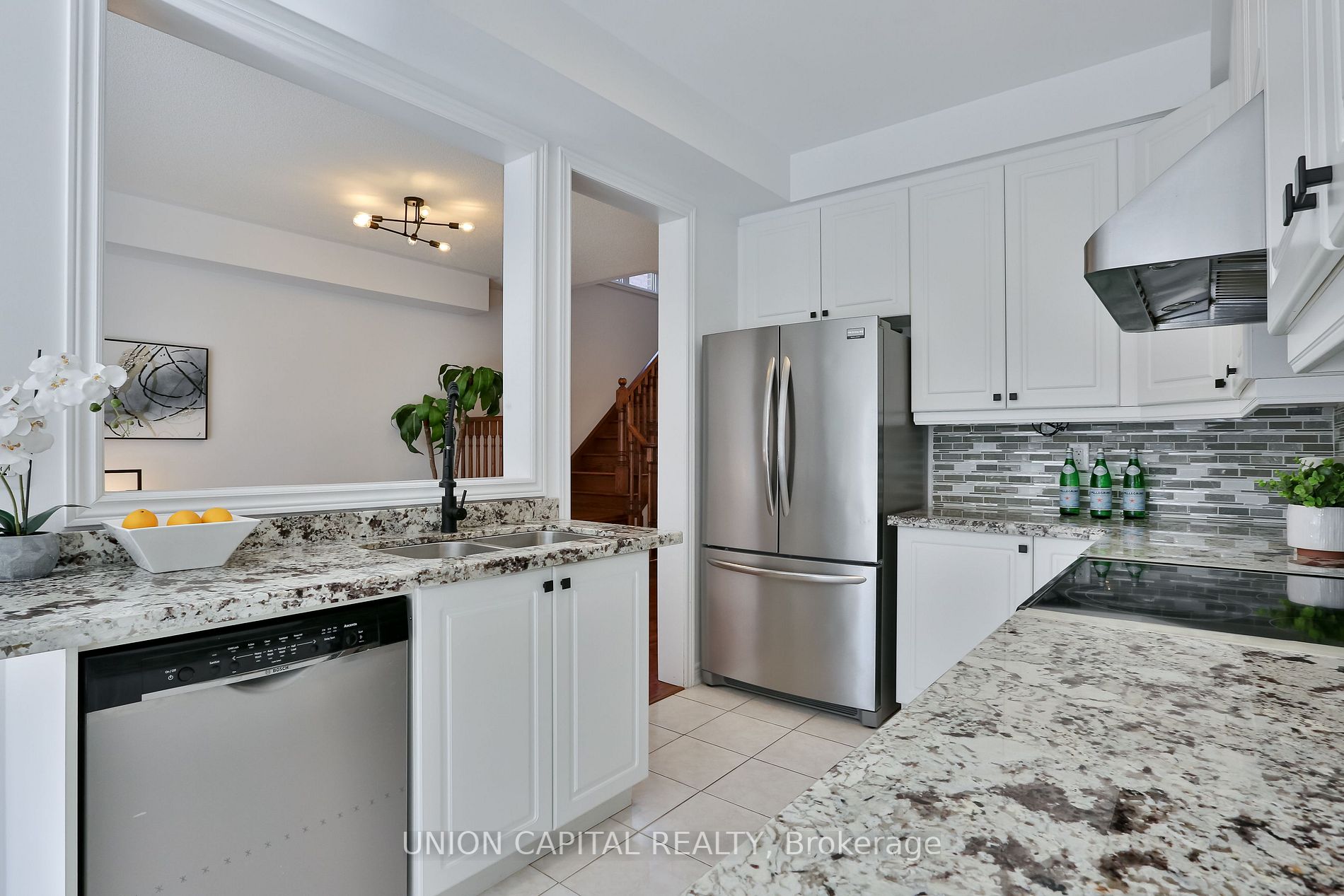 45 Fimco Cres