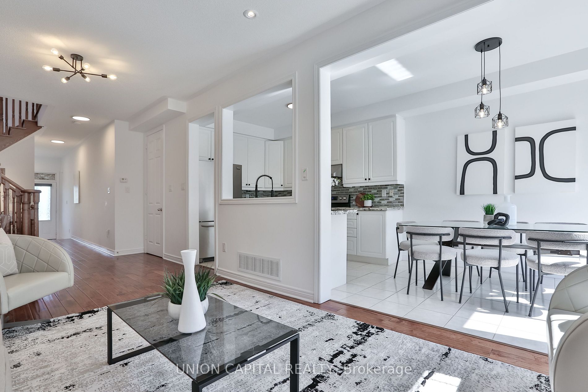 45 Fimco Cres