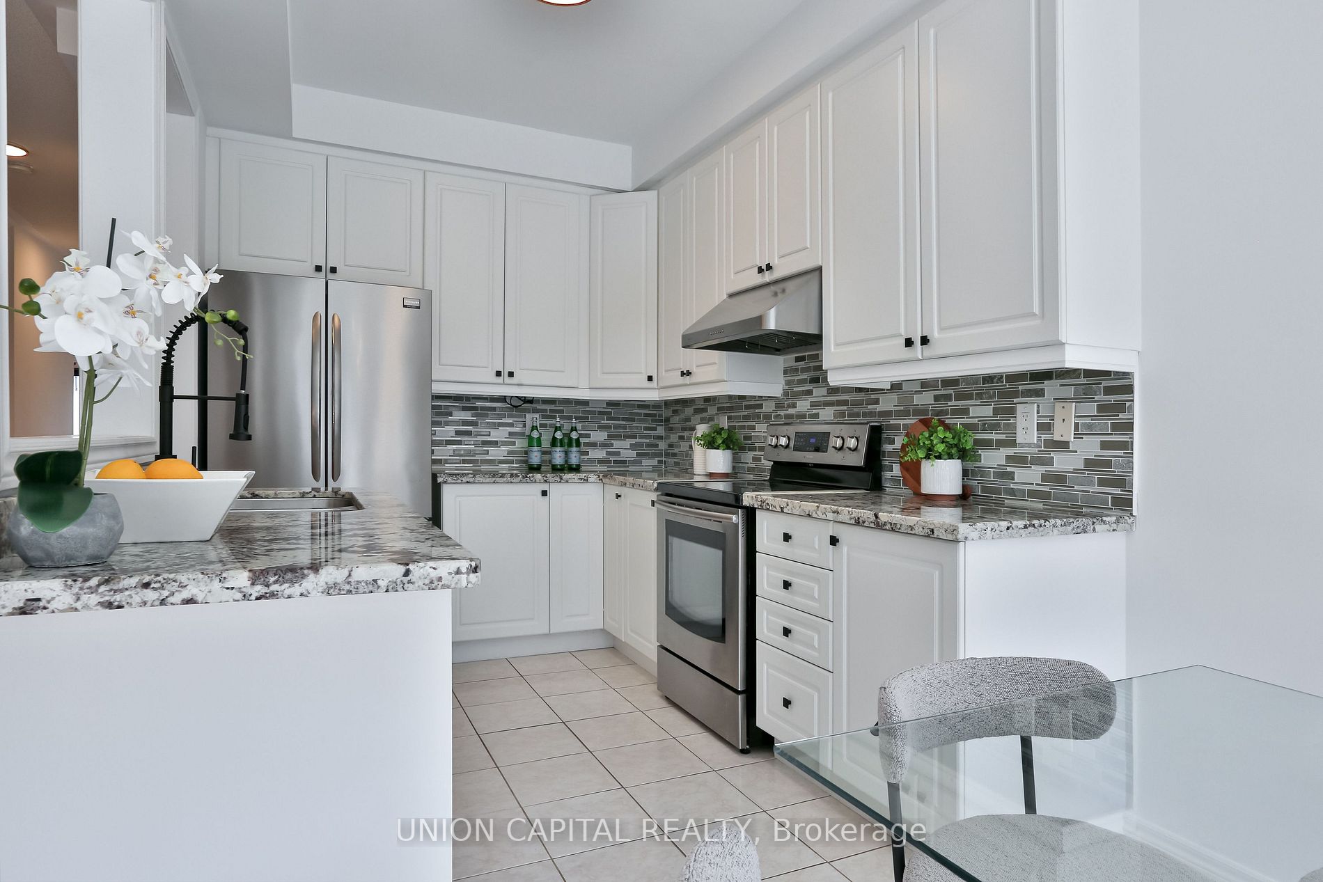 45 Fimco Cres
