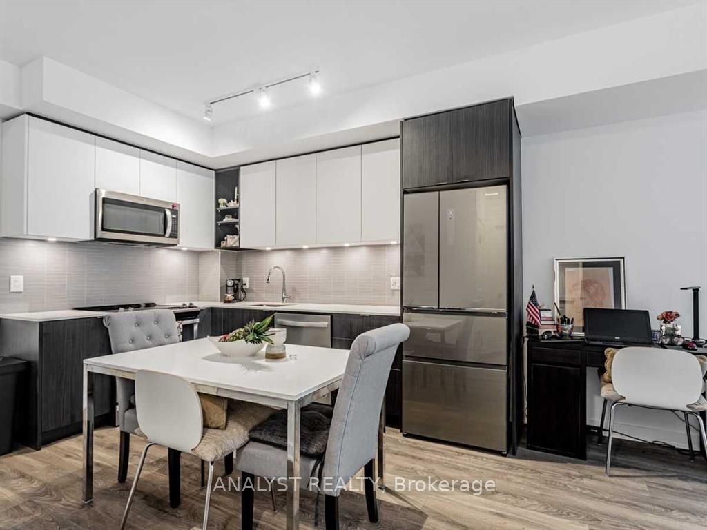 100 Eagle Rock Way, #213