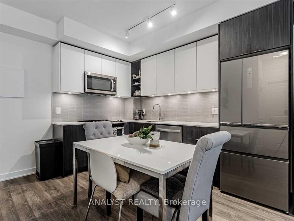 100 Eagle Rock Way, #213