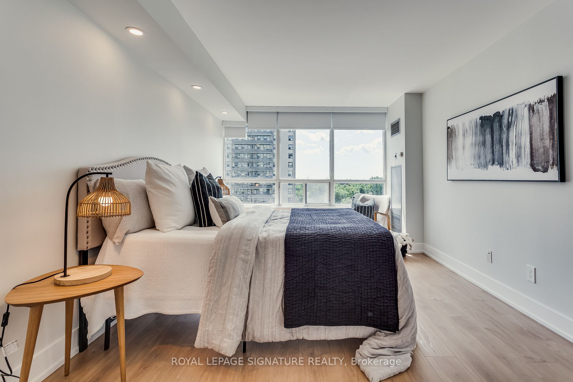 91 Townsgate Dr, #804