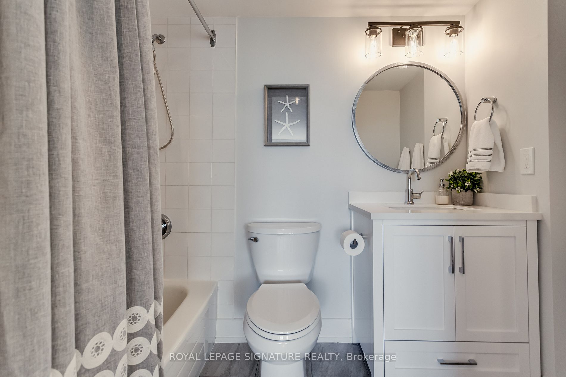 91 Townsgate Dr, #804