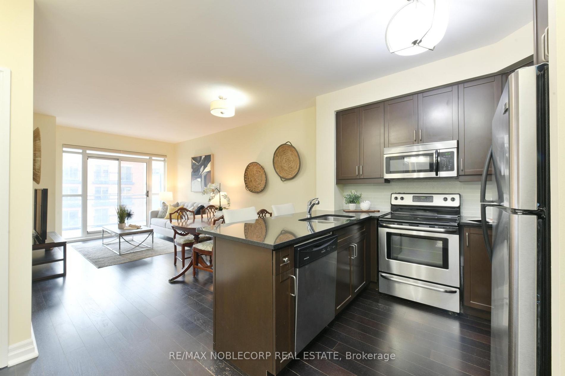 180 John West Way N, #419