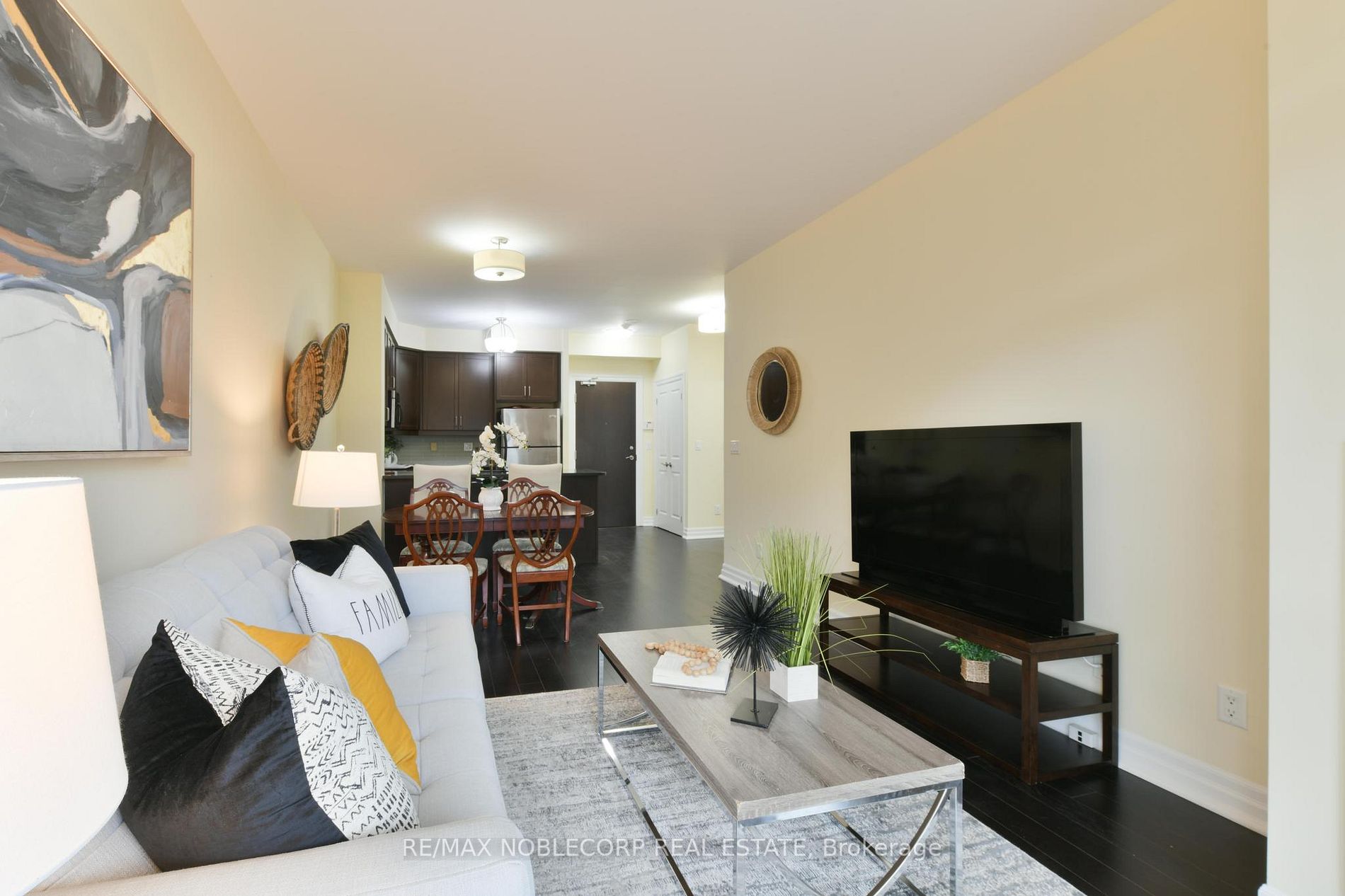 180 John West Way N, #419