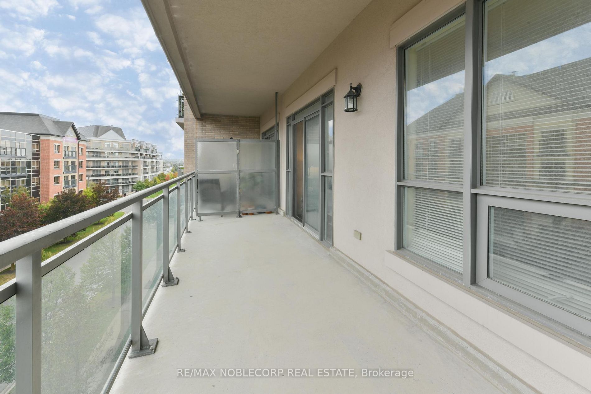 180 John West Way N, #419