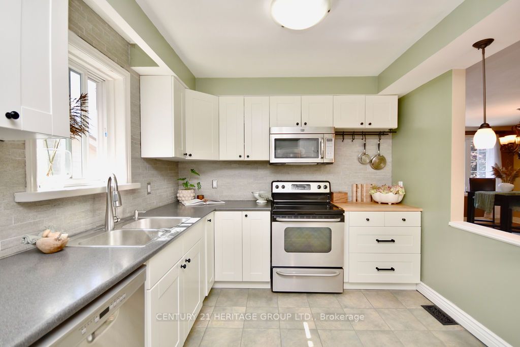 267 Maplegrove Avenue