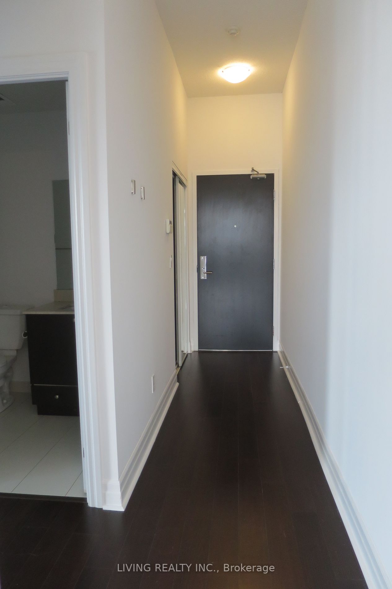 8110 Birchmount Rd, #1401