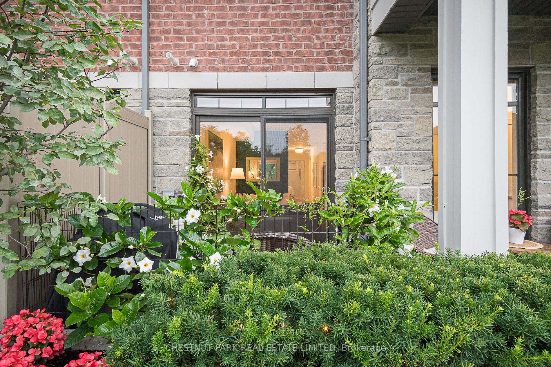 201 Pine Grove Rd, #417