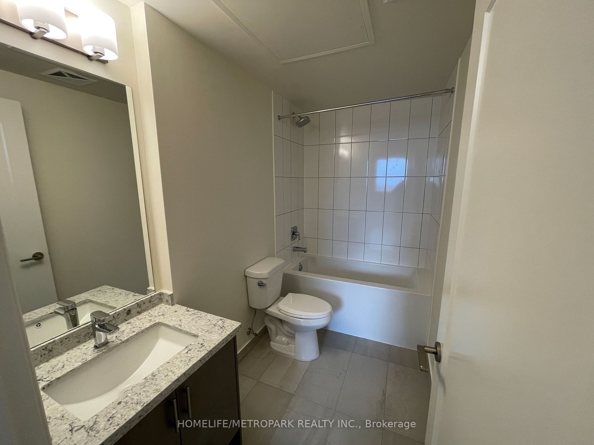 9000 Jane Street, #1506