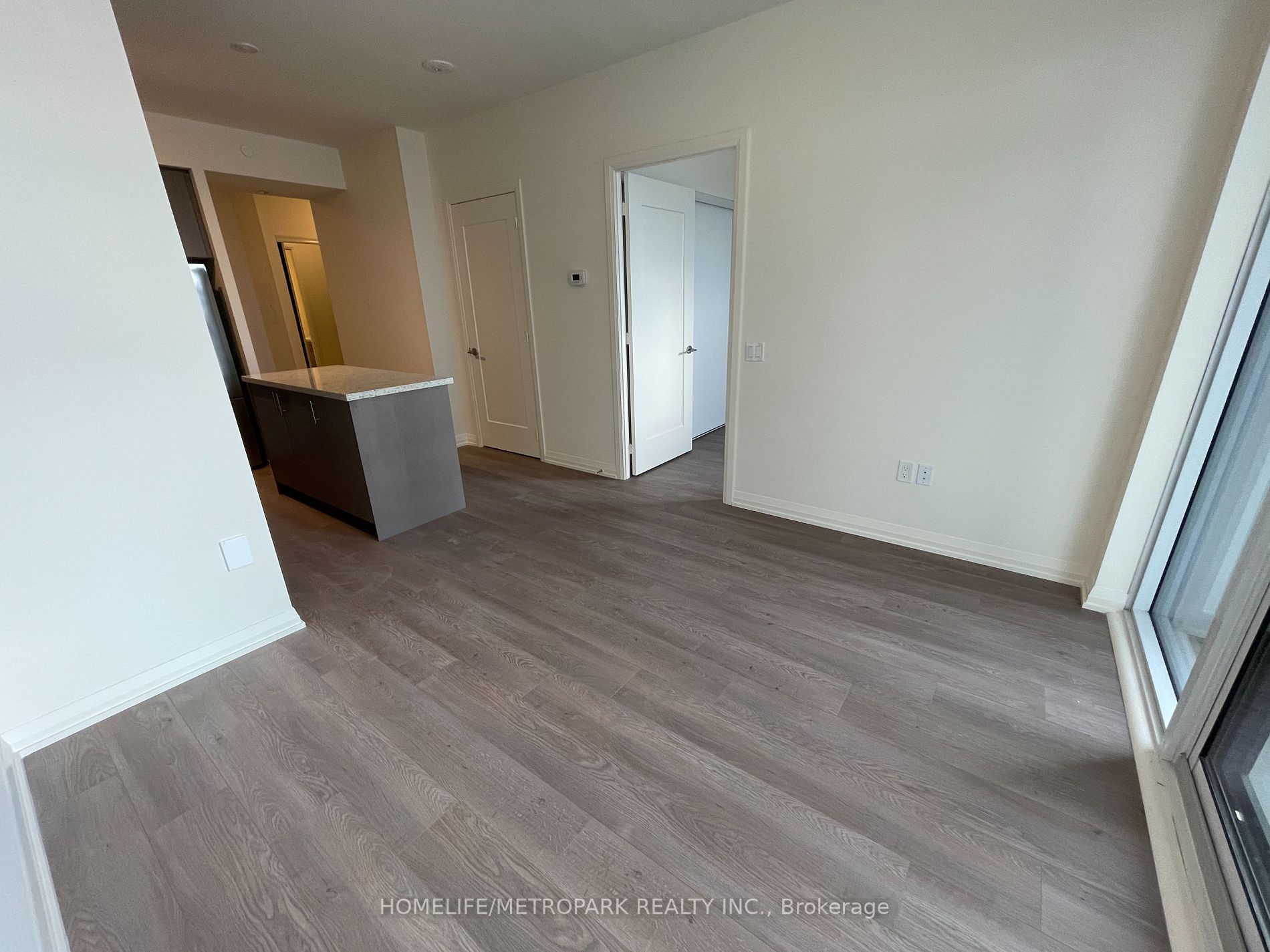 9000 Jane Street, #1506