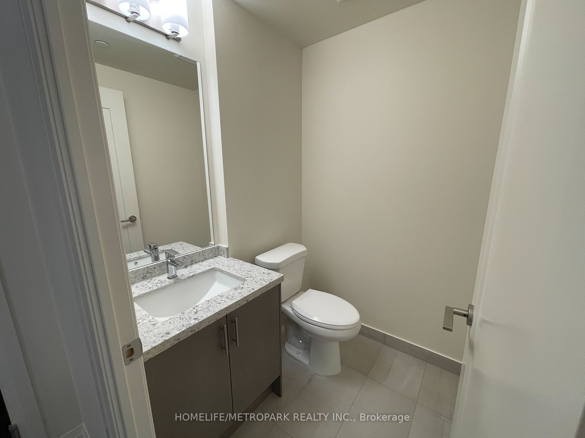 9000 Jane Street, #1506