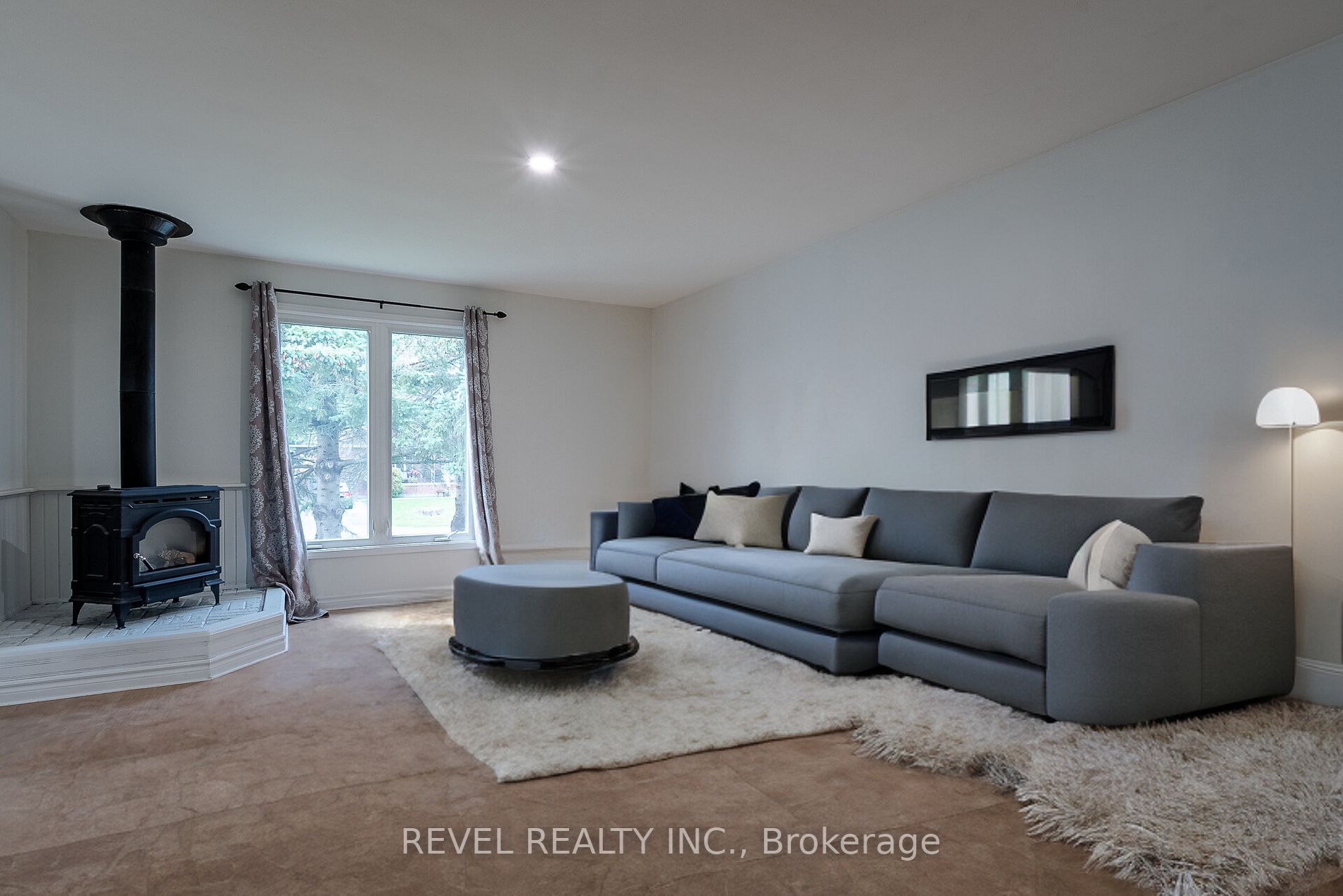 158 Queen St