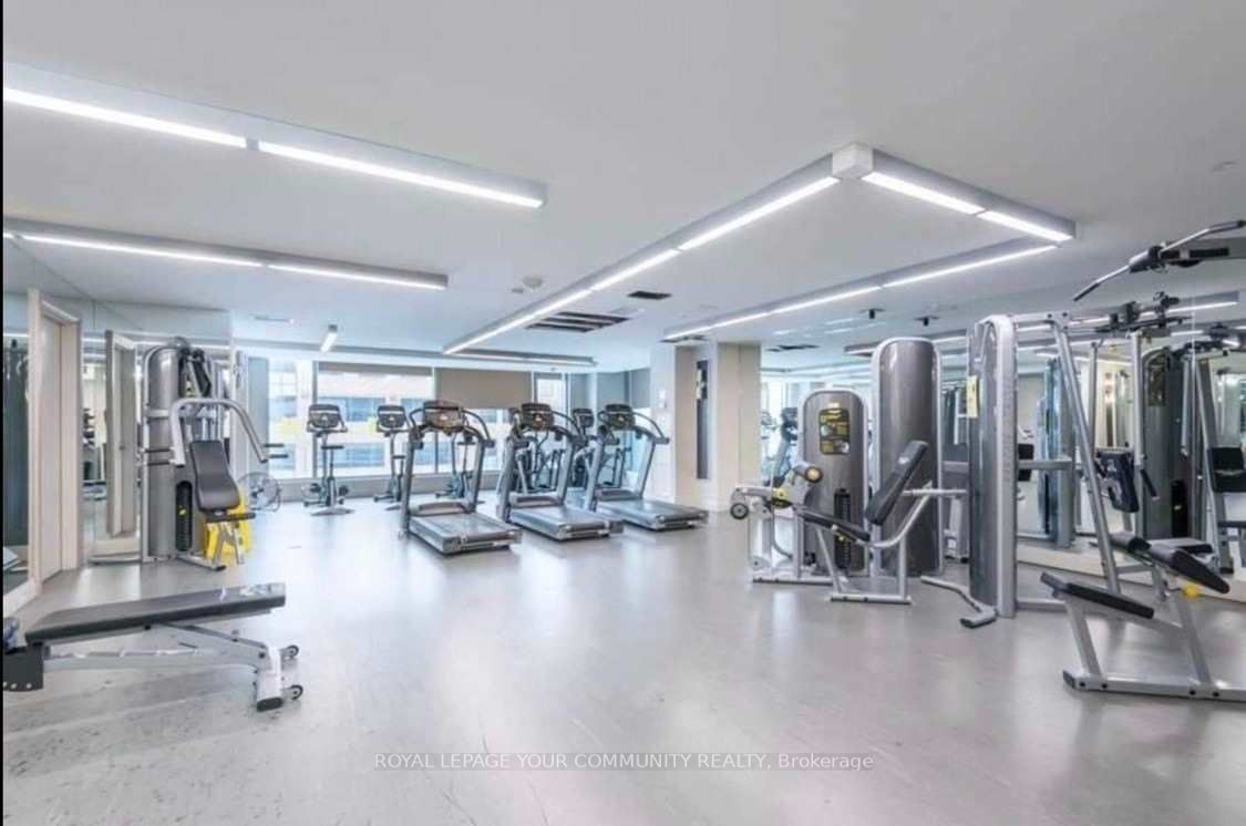 9088 Yonge St, #501