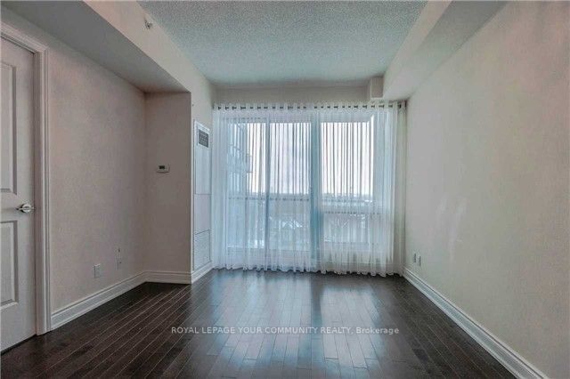 9088 Yonge St, #501