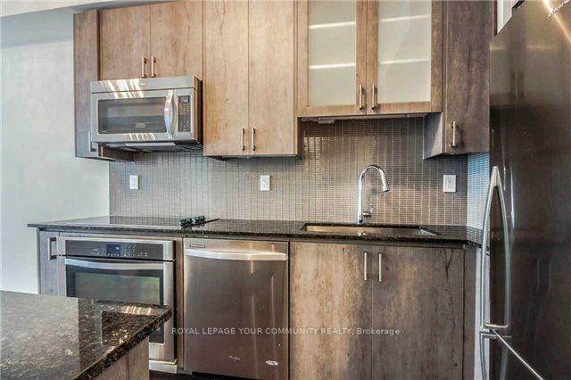 9088 Yonge St, #501