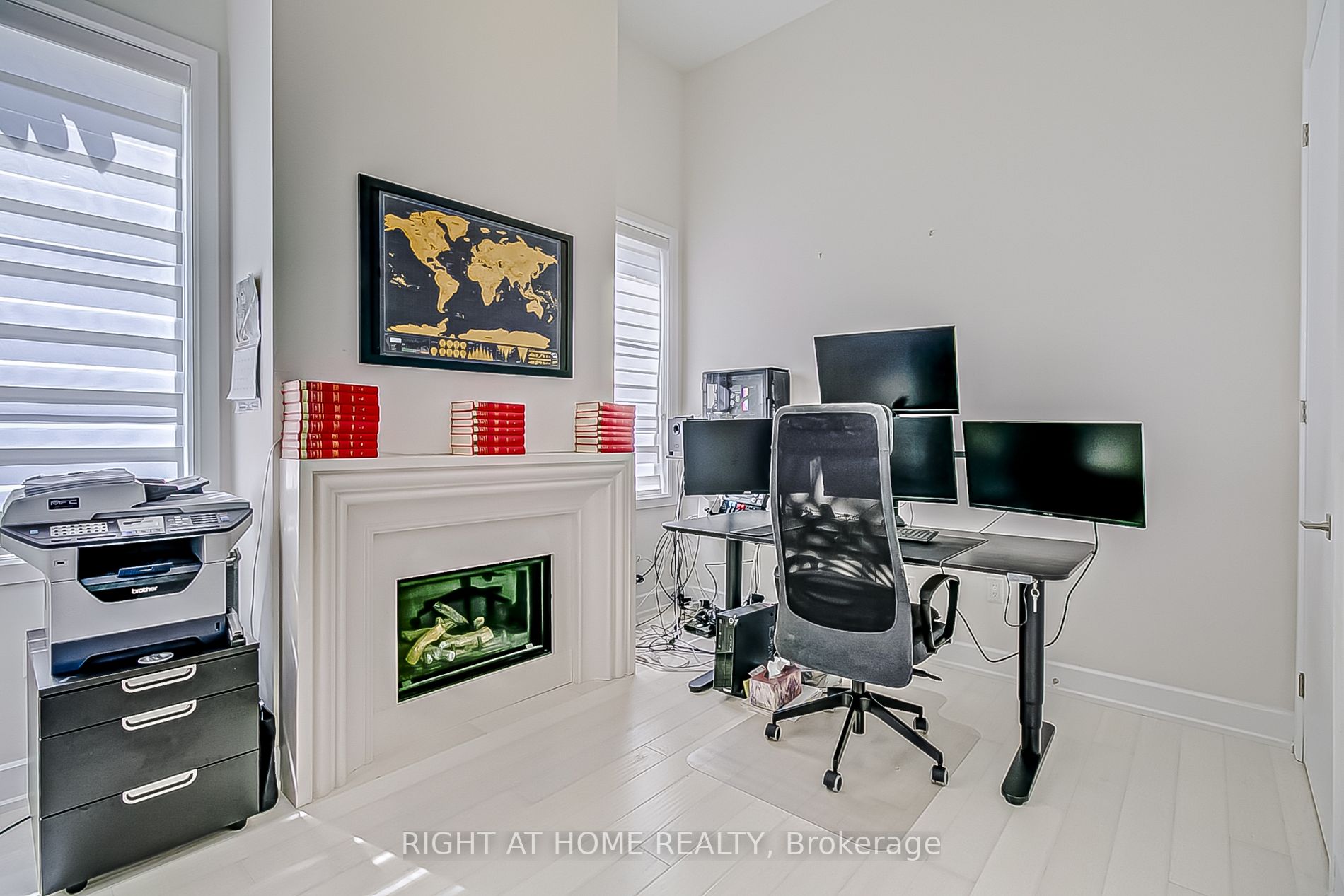 27 A Poplar Dr