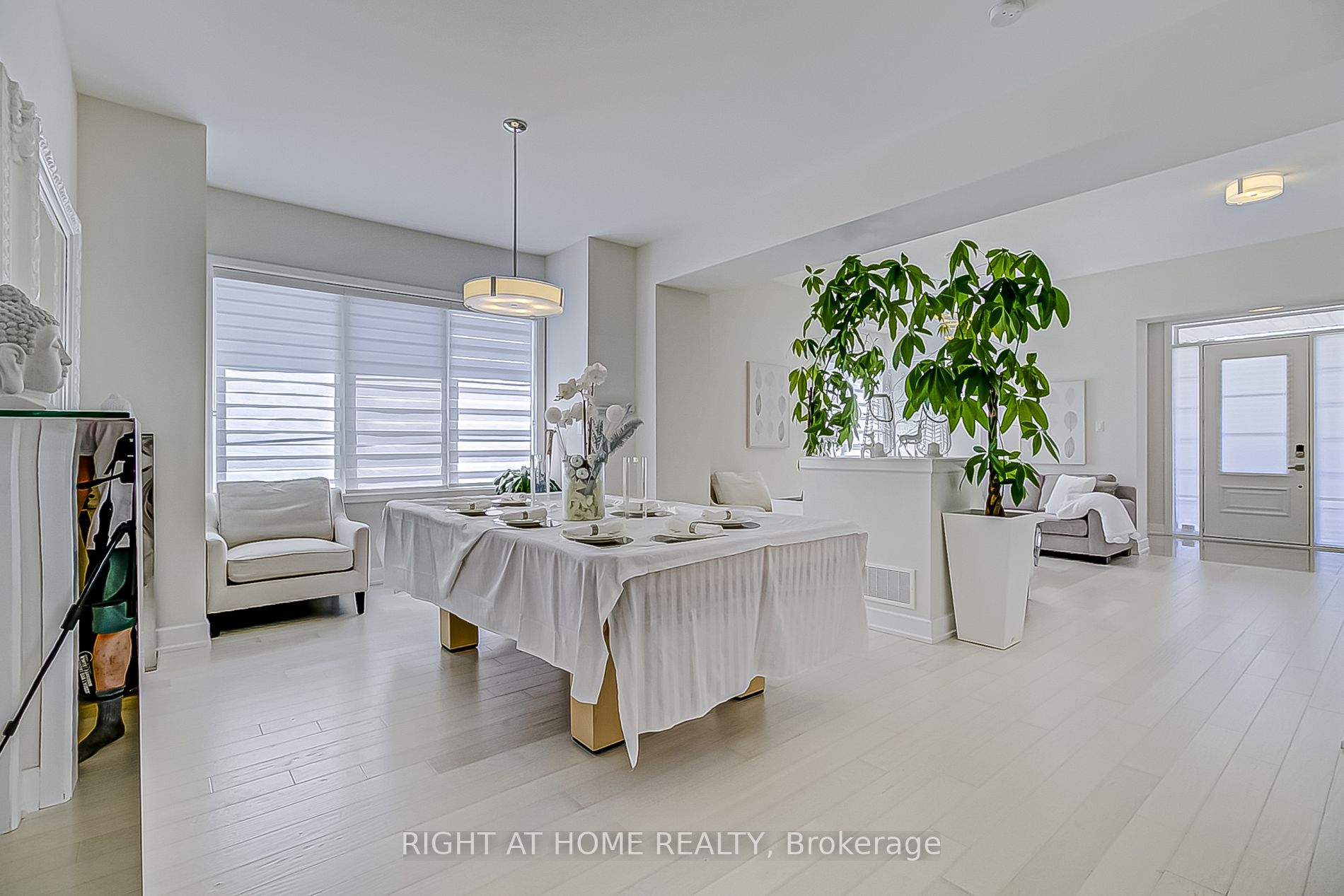 27 A Poplar Dr