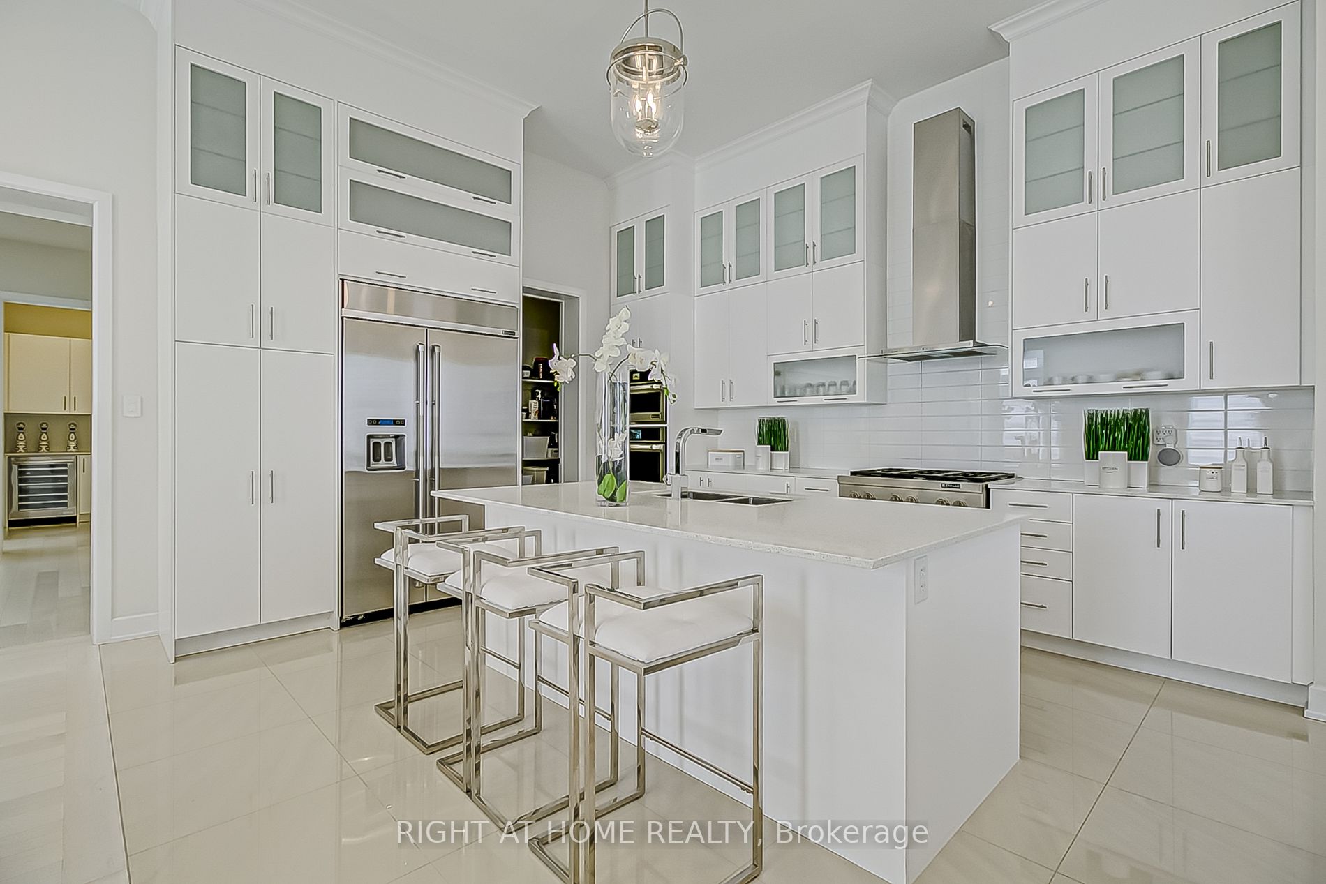 27 A Poplar Dr