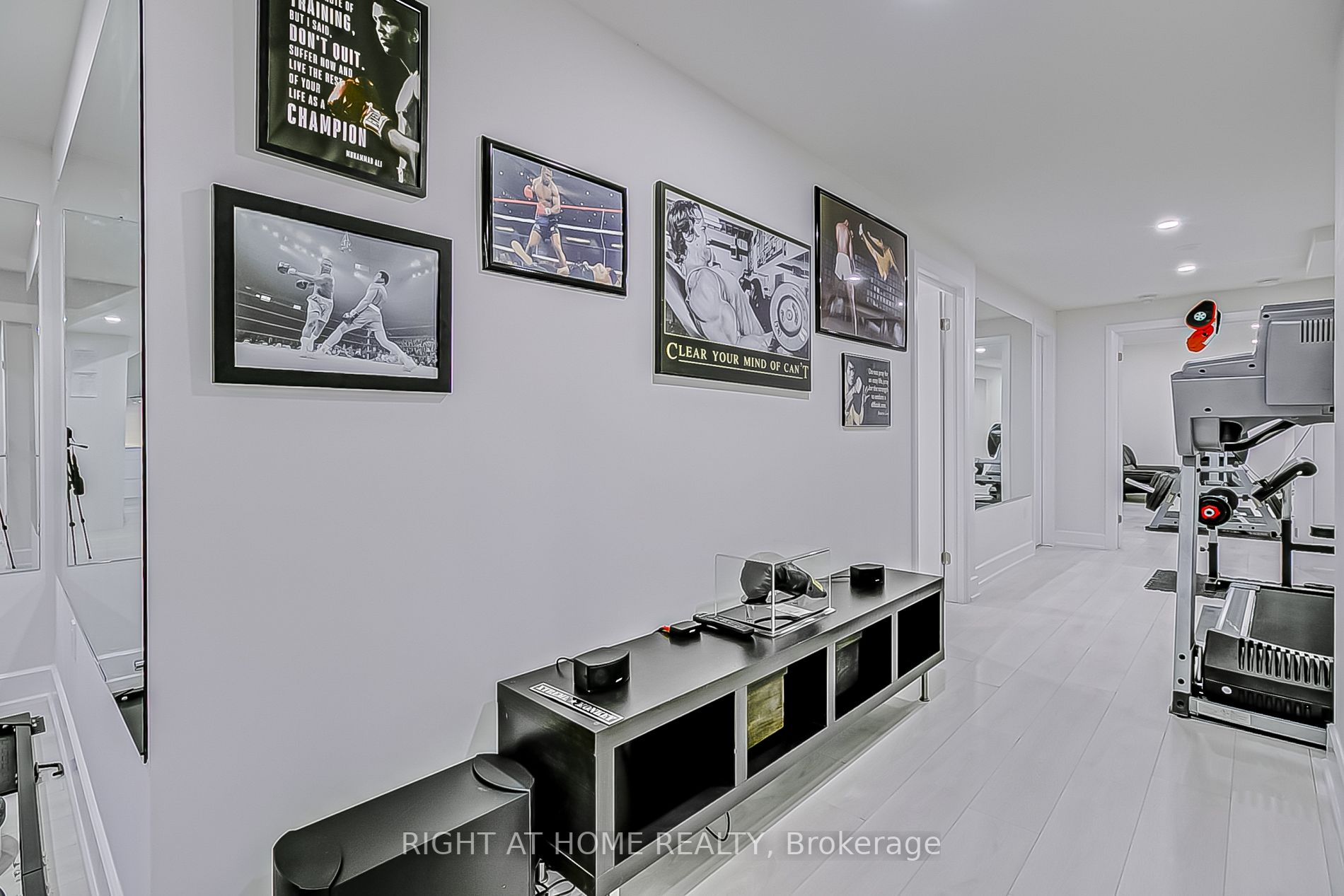 27 A Poplar Dr