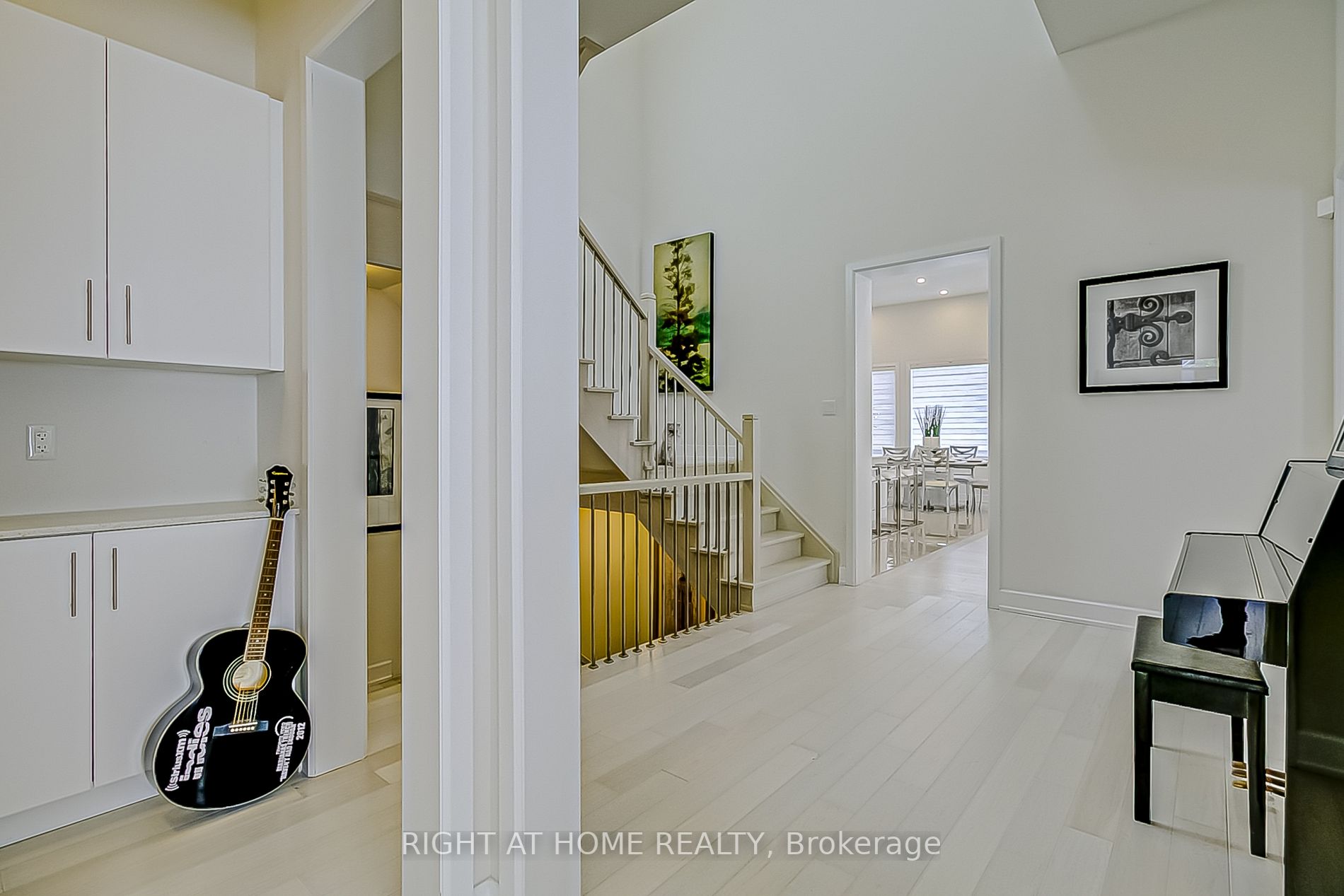27 A Poplar Dr