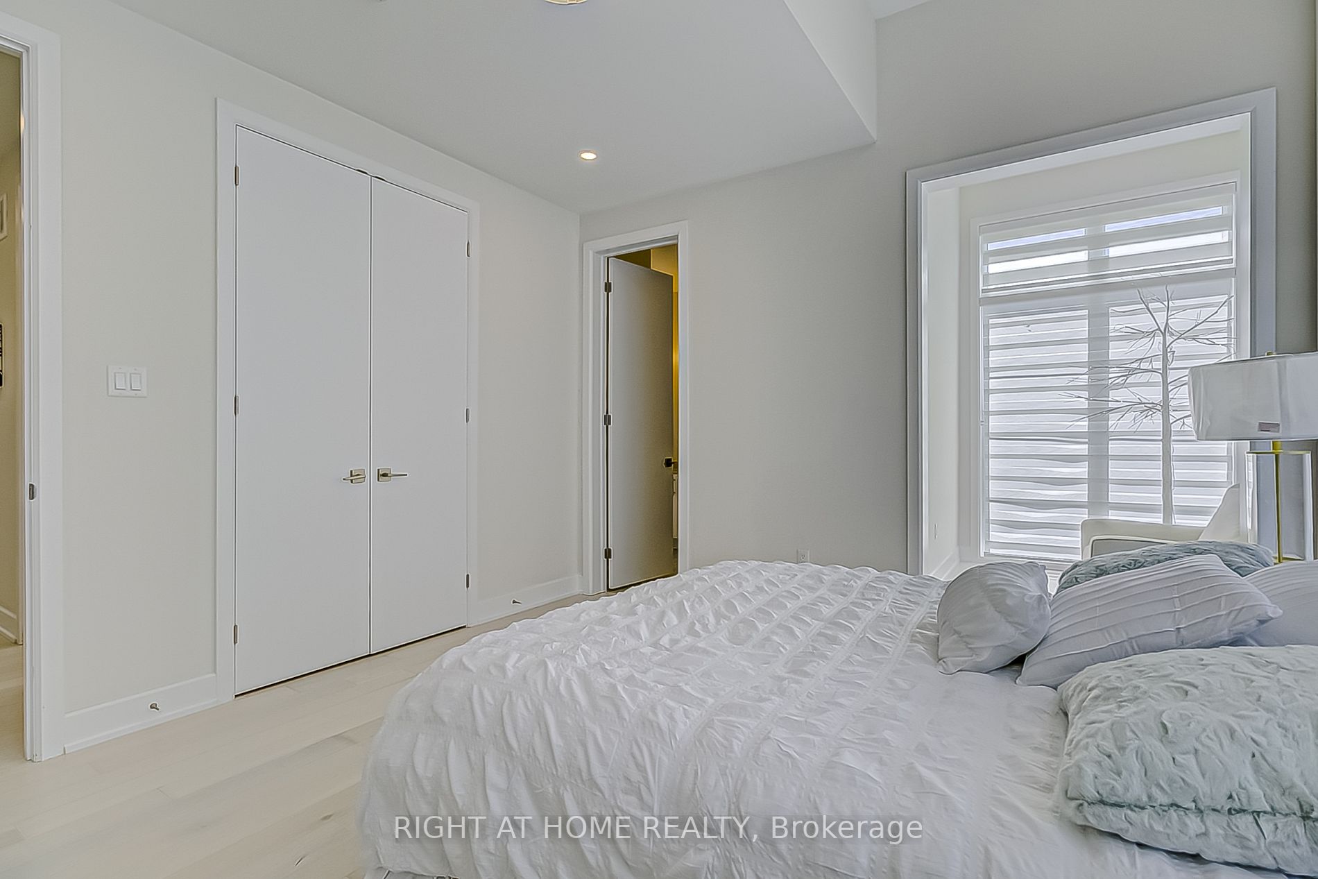 27 A Poplar Dr