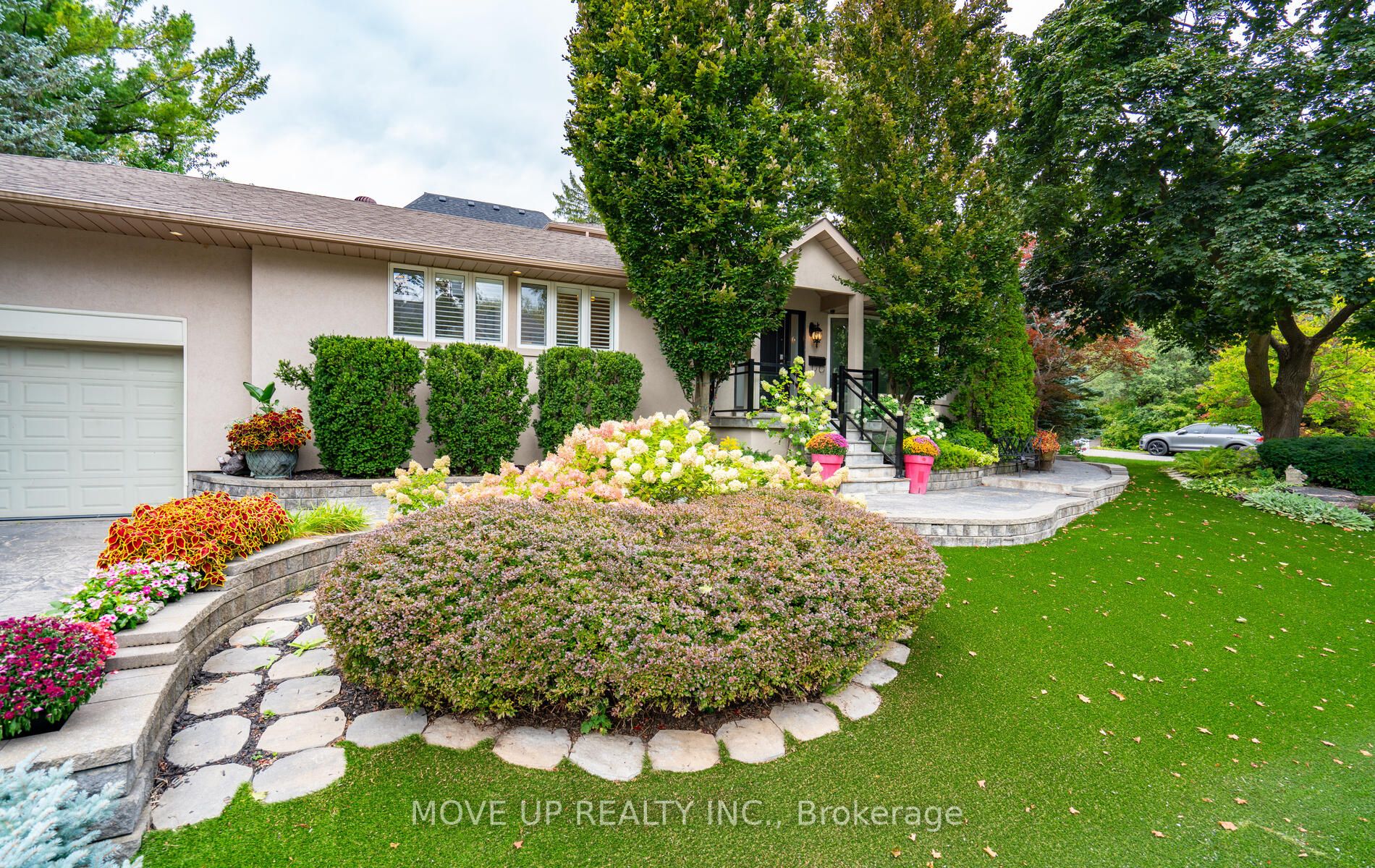 336 Sugar Maple Lane