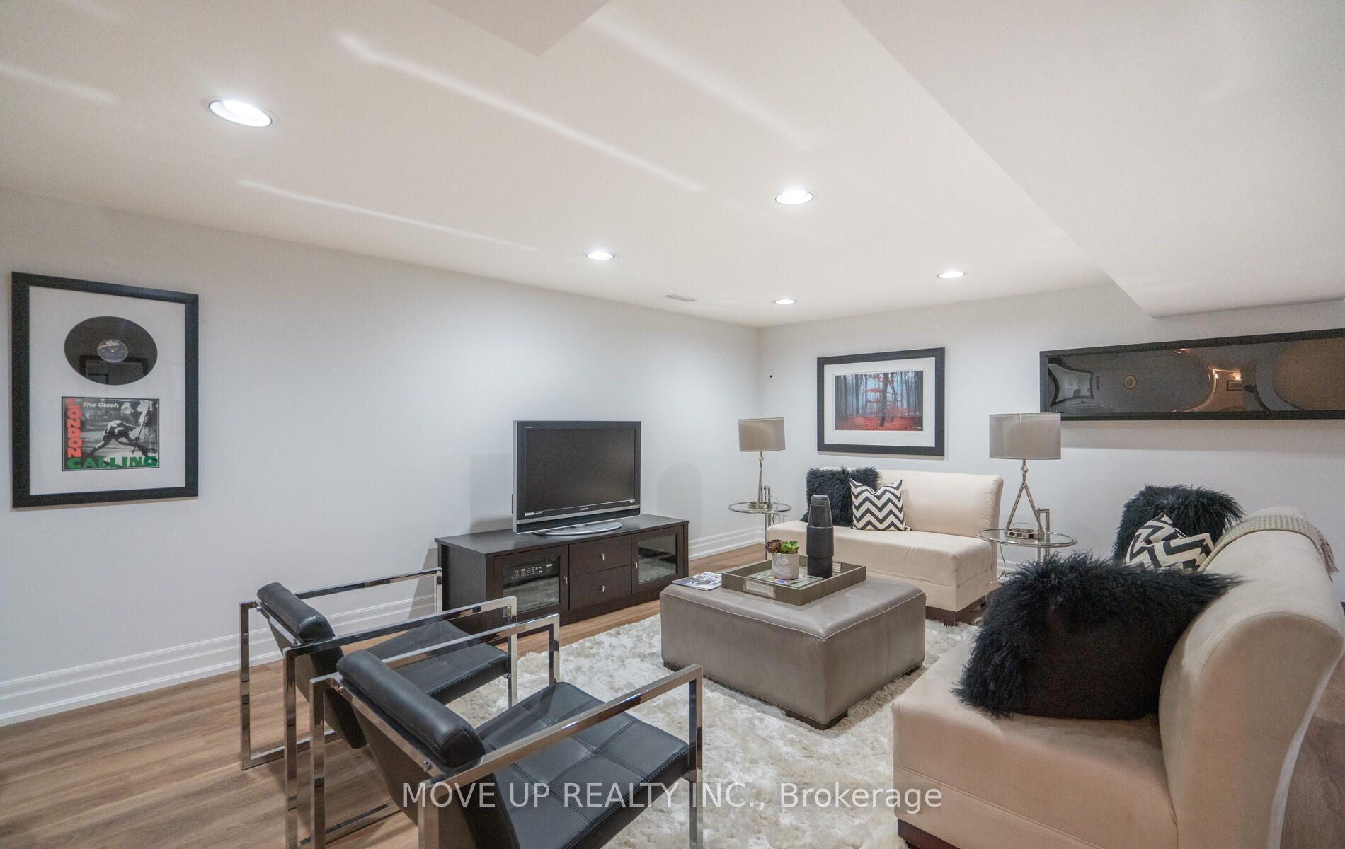 336 Sugar Maple Lane